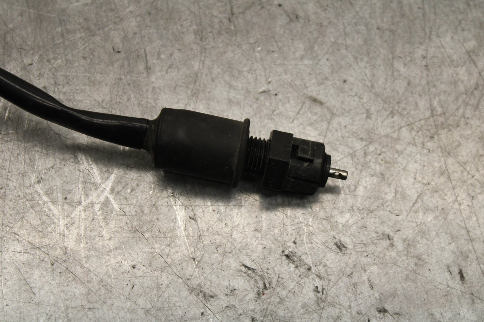 13-18 KAWASAKI NINJA ZX6R REAR BACK BRAKE SENSOR BB666