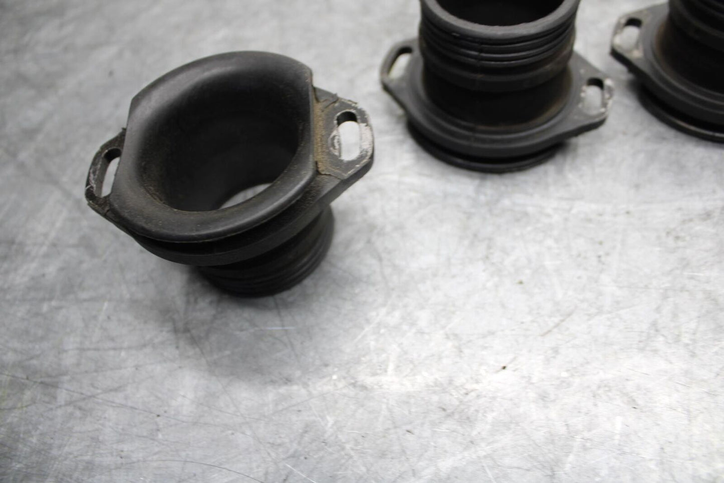 2002 Kawasaki Ninja ZX12R ZX1200B AIRBOX INTAKE VELOCITY STACKS BB48