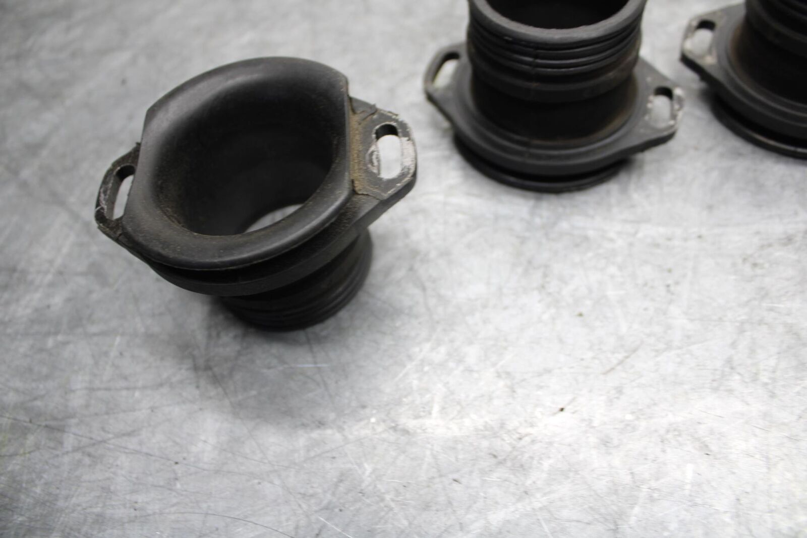 2002 Kawasaki Ninja ZX12R ZX1200B AIRBOX INTAKE VELOCITY STACKS BB48