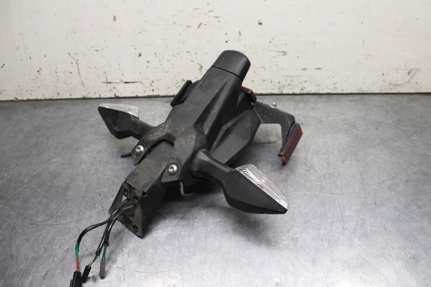 18-23 KAWASAKI NINJA 400 EX400 ABS REAR BACK FENDER MUD GUARD BB747