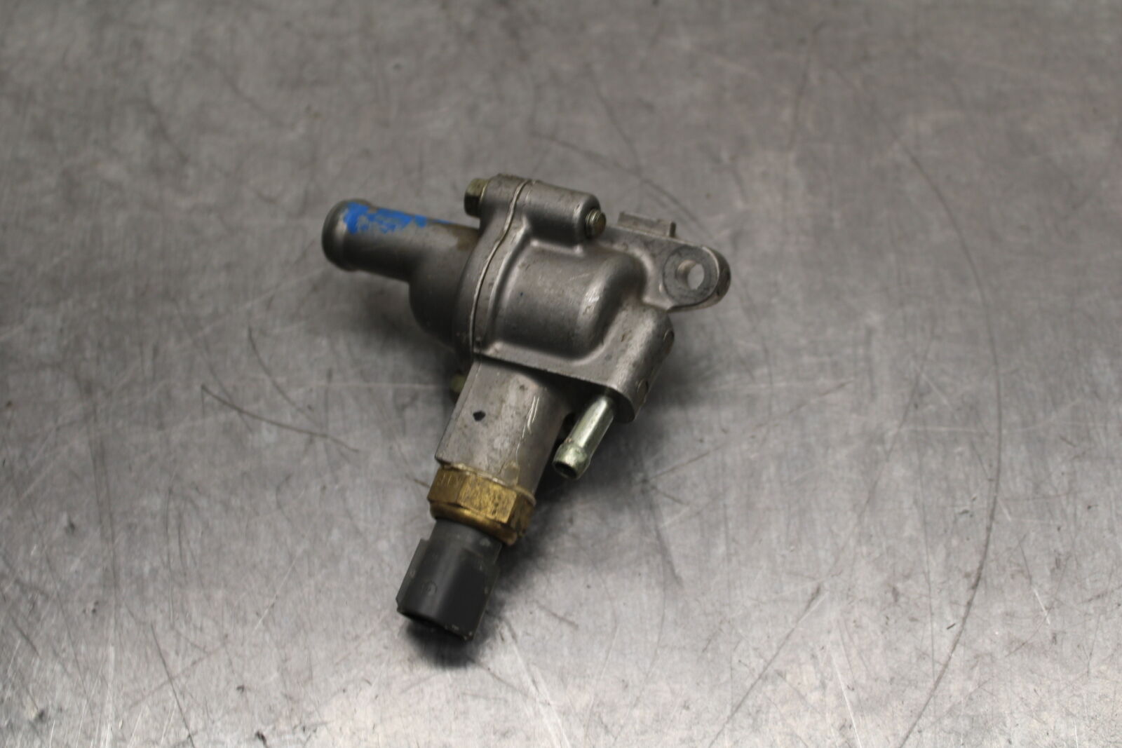08 HONDA CBR125R THERMOSTAT W HOUSING ASSEMBLY BB114