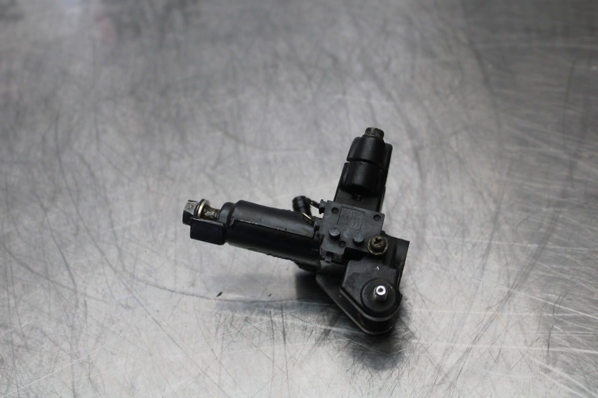 98-05 HONDA SUPER HAWK 1000 VTR1000F FRONT BRAKE MASTER CYLINDER BB152
