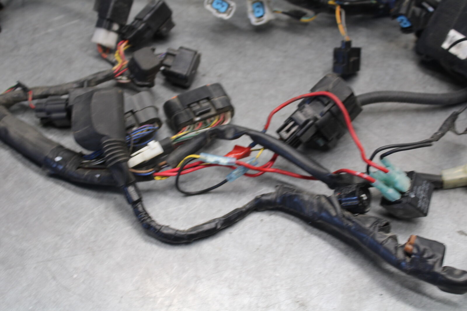 05-06 SUZUKI GSXR1000 MAIN ENGINE WIRING HARNESS WIRE LOOM 36610-41G30 BB677