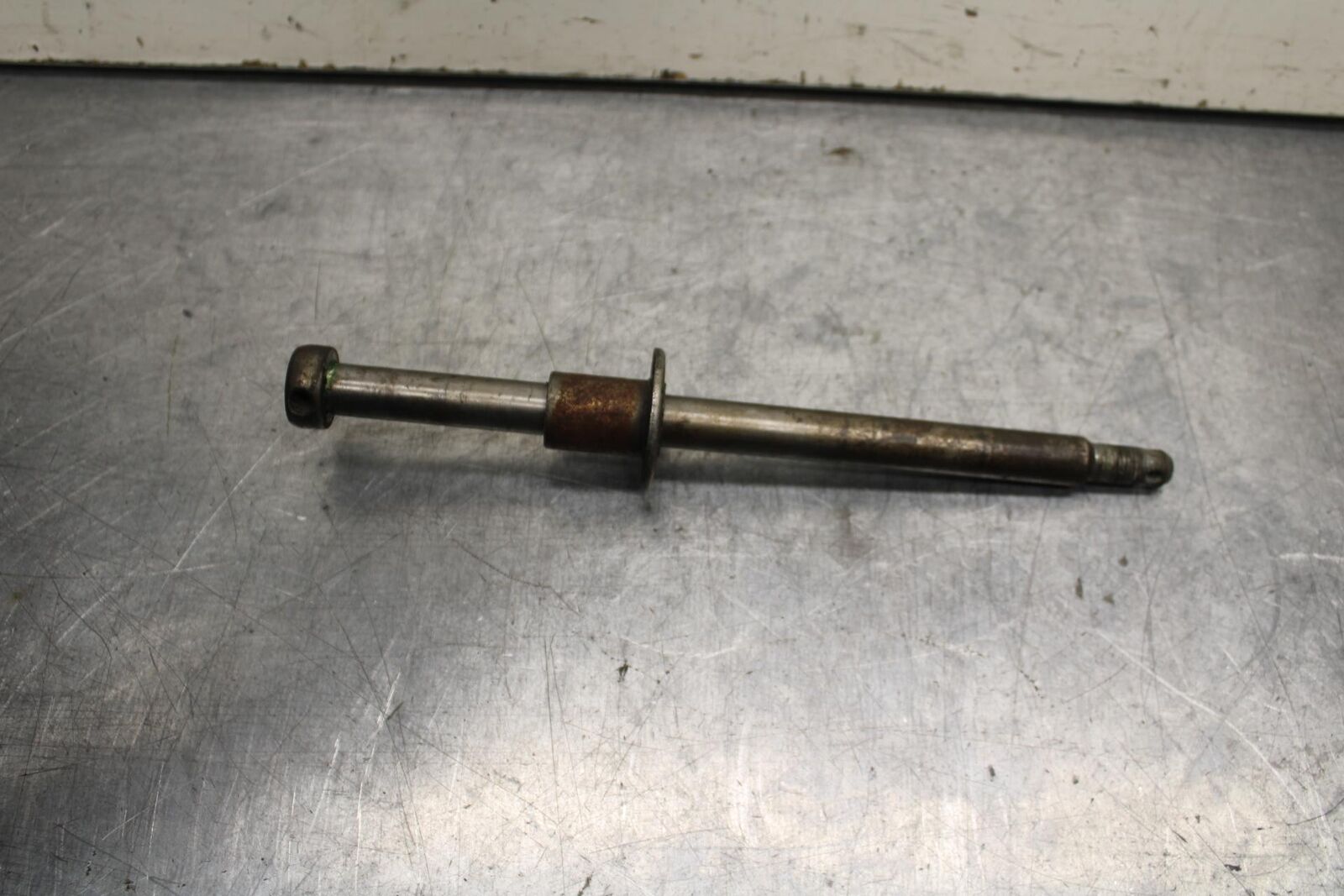 80-81 SUZUKI GS1000GL FRONT WHEEL RIM AXLE PIVOT BOLT BB103
