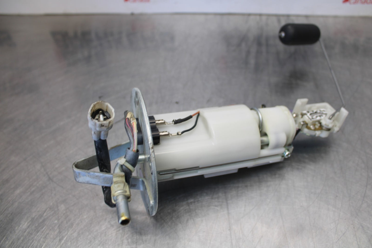 07 SUZUKI GSXR1000 FUEL PUMP GAS PETROL SENDER UNIT 15100-21H00 BB770