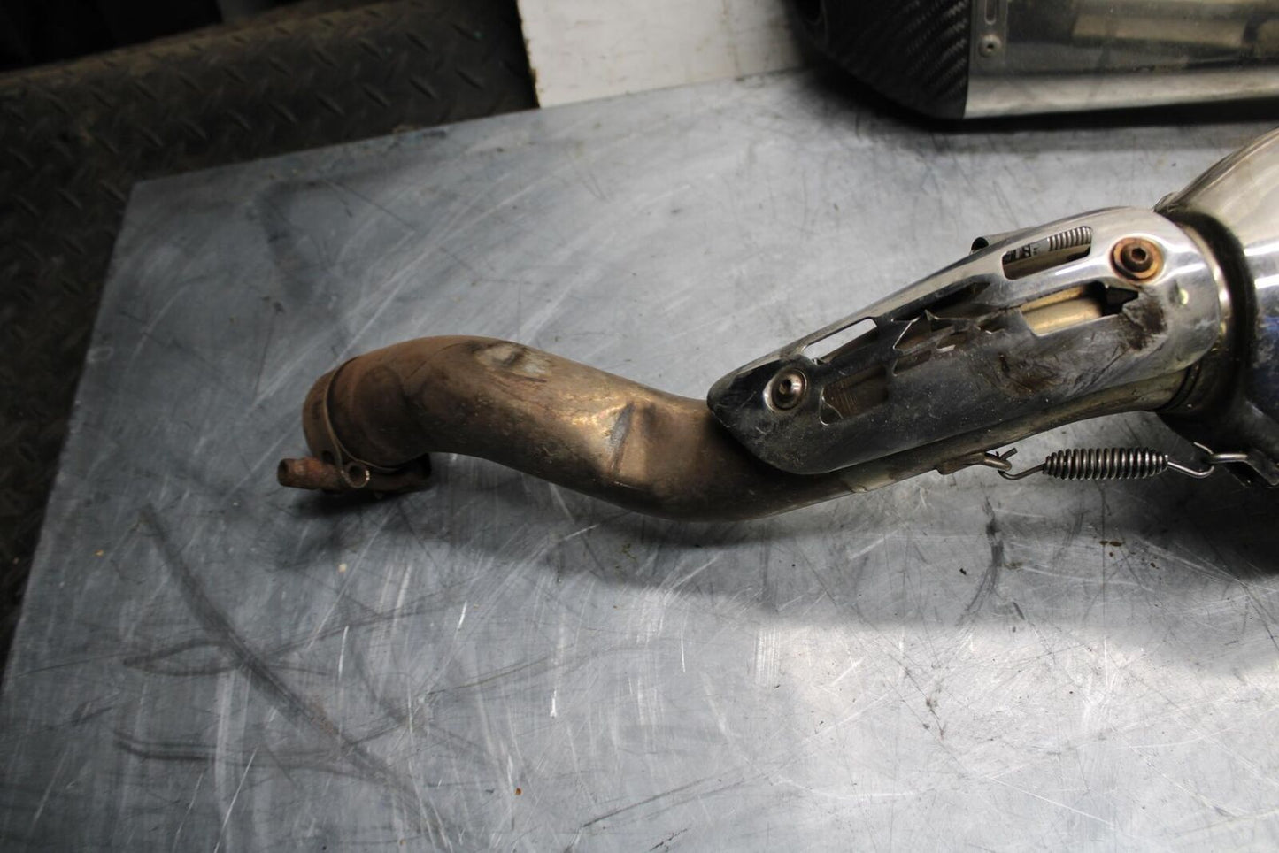 2008 Suzuki GSXR1000 YOSHIMURA EXHAUST PIPE MUFFLER SLIP ON CAN SILENCER BB519