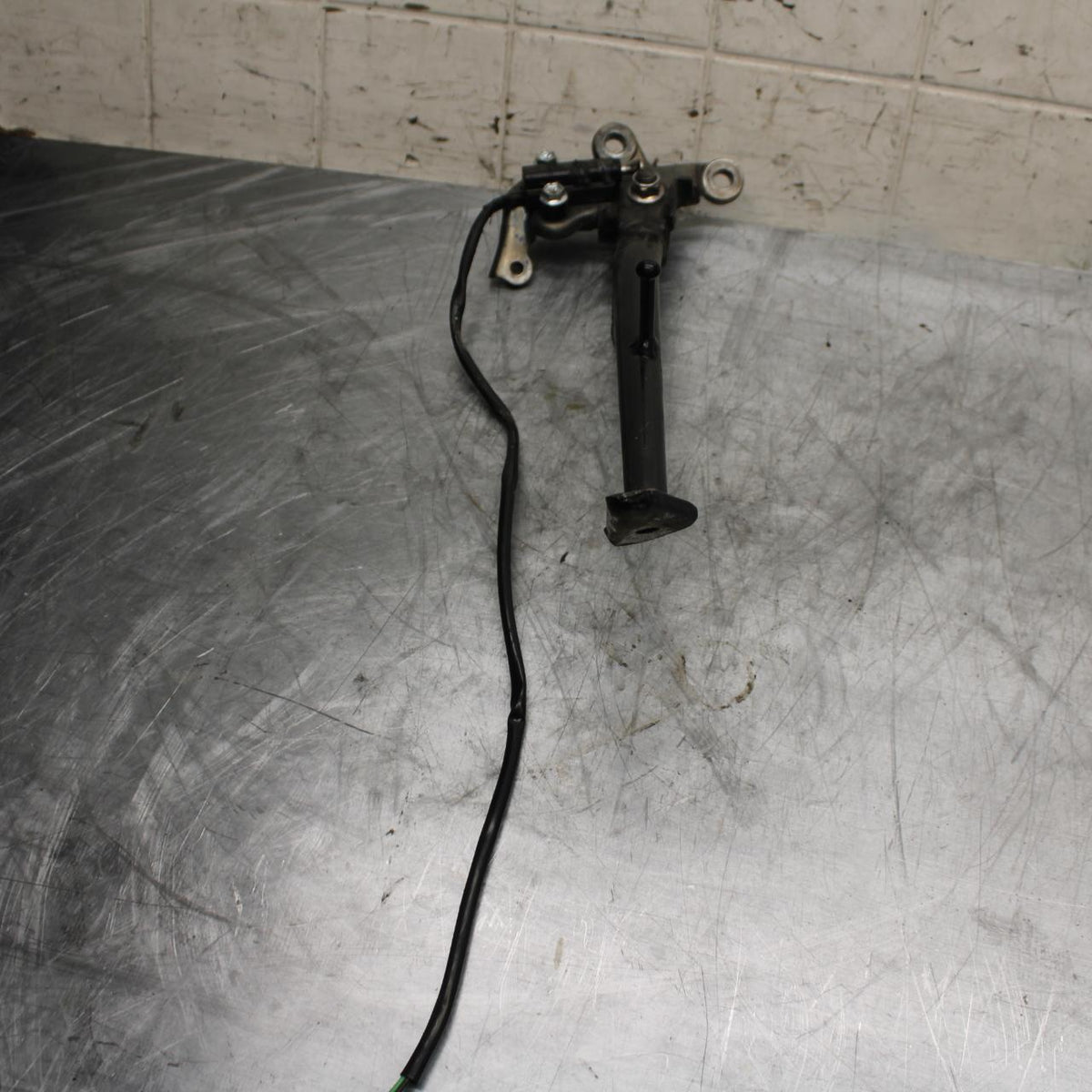 11-21 SUZUKI GSXR750 KICKSTAND SIDE KICK STAND BB492