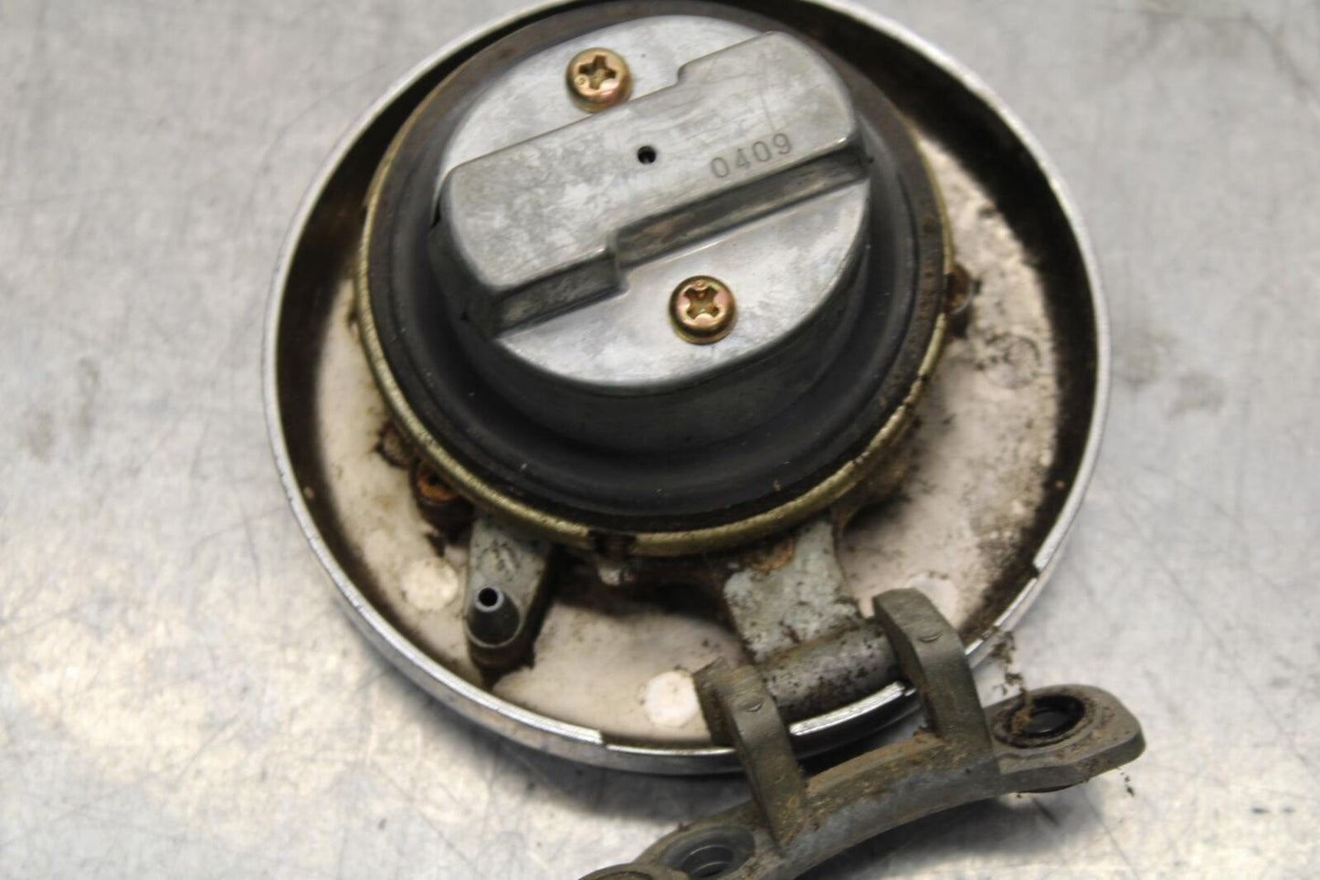 2005 Kawasaki Vulcan 1500 VN1500N IGNITION LOCK KEY SET W/ GAS CAP  BB576