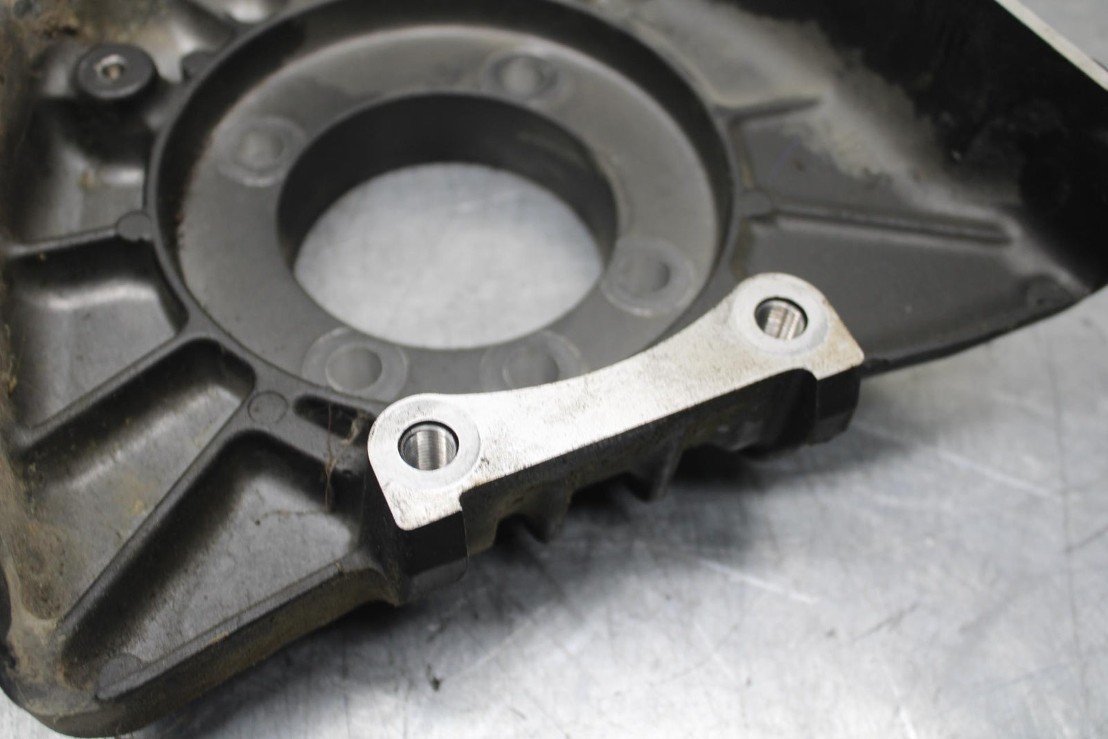 06-14 YAMAHA ROADLINER S XV1900S ENGINE INNER SPROCKET COVER BB619