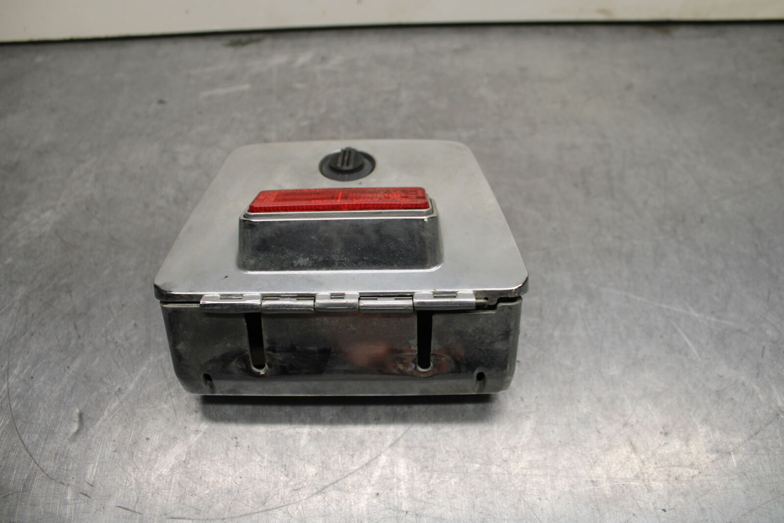 1984 Yamaha Virago 1000 STOCK TOOLS OEM TOOL BAG KIT HOLDER BB117