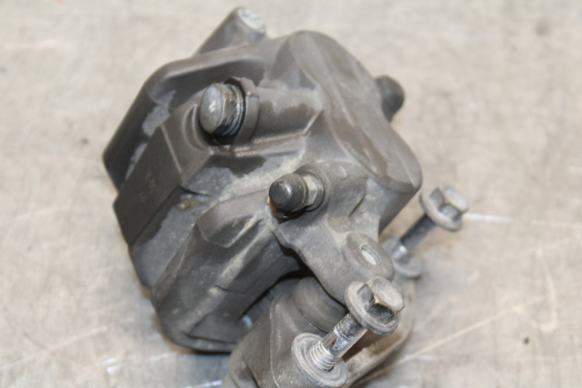 14-16 TRIUMPH AMERICA LT LEFT FRONT BRAKE CALIPER BB720