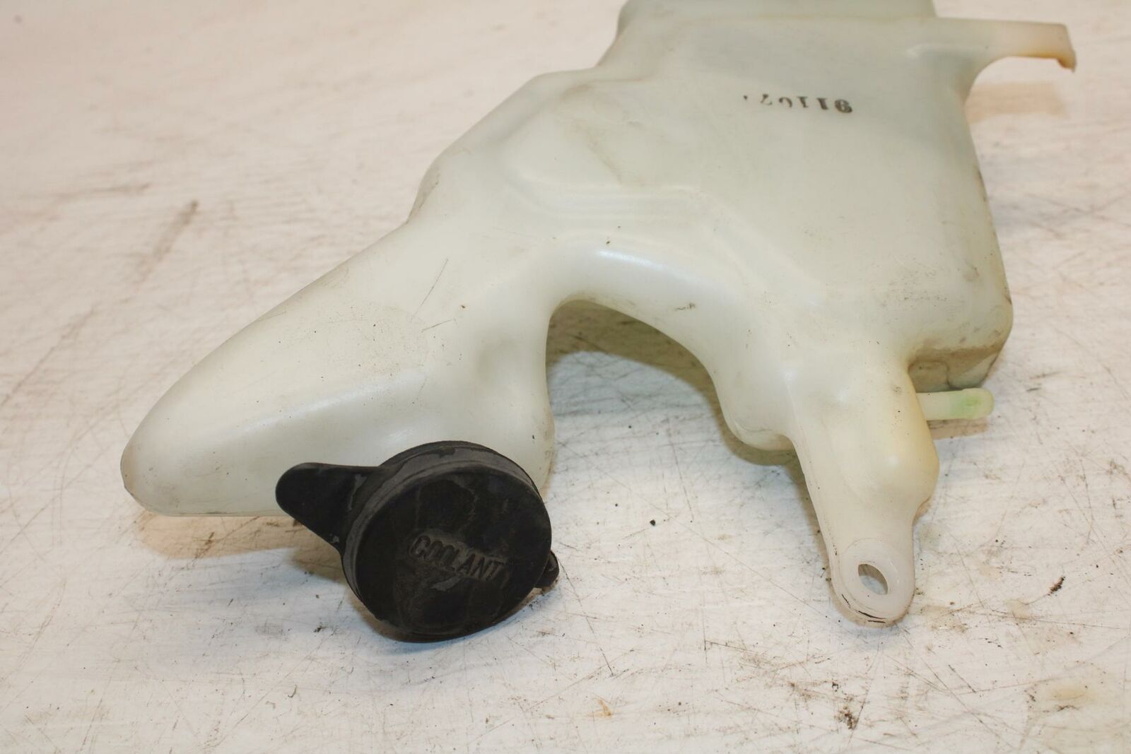 04-05 HONDA CBR1000RR COOLANT WATER TANK RESERVOIR BOTTLE BB285