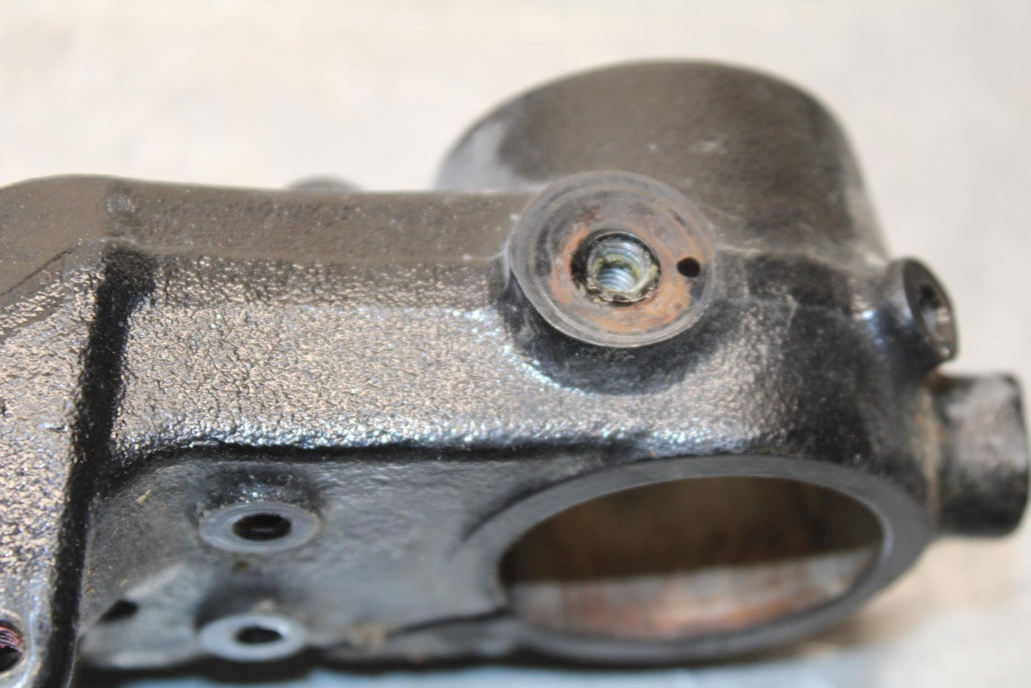 03-08 KAWASAKI VULCAN 1600 FRONT FORKS CLAMP LOWER TRIPLE TREE STEM BB616