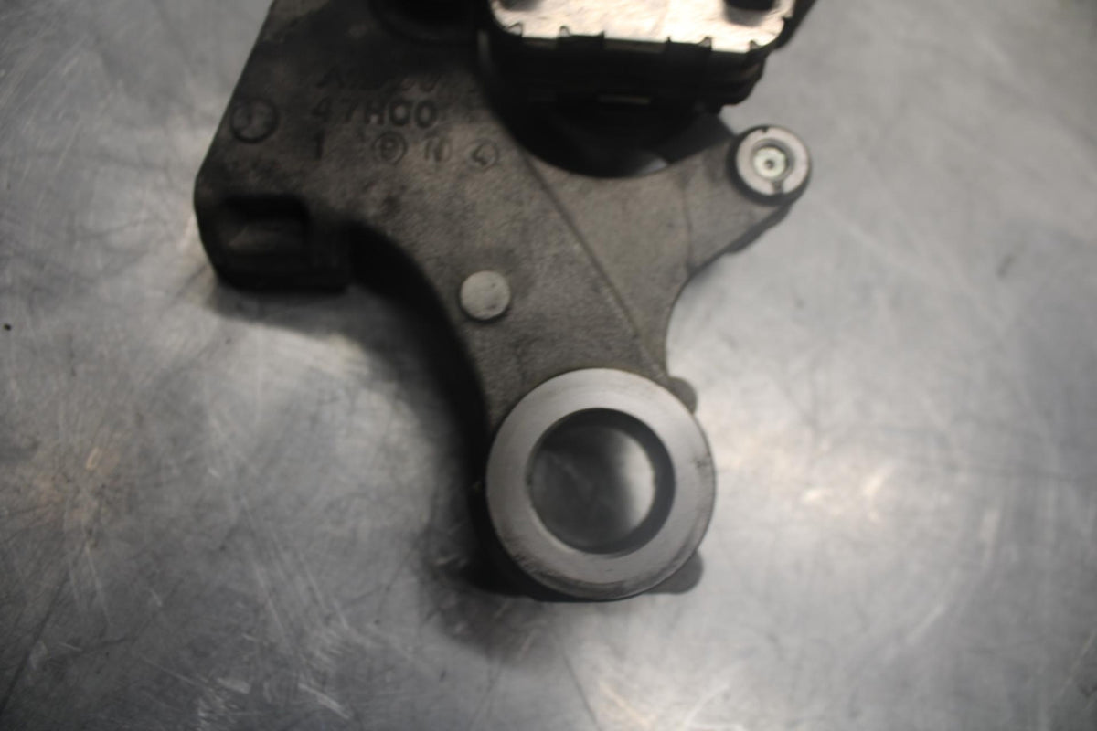 15-21 SUZUKI GSXR600 REAR BACK BRAKE CALIPER W MOUNT BRACKET BB460