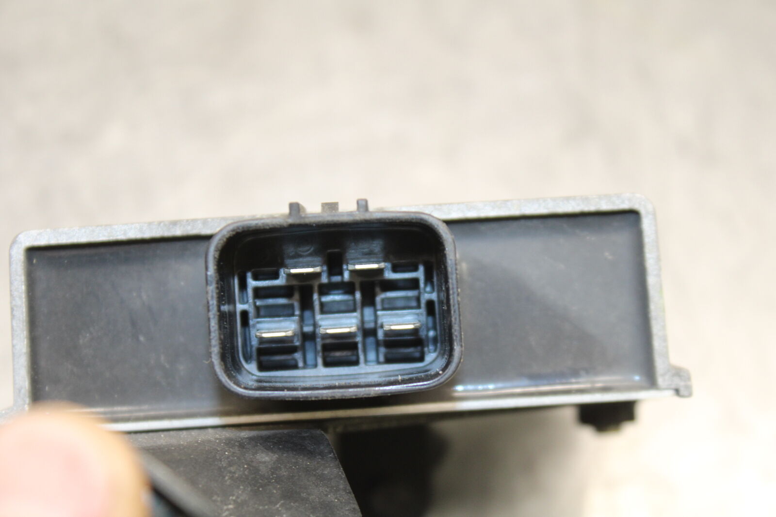 19-22 KAWASAKI Z400 RECTIFIER VOLTAGE REGULATOR BB738