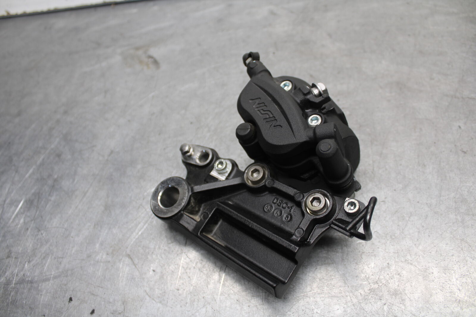 18-23 KAWASAKI NINJA 400 REAR BACK BRAKE CALIPER W MOUNT BRACKET BB660