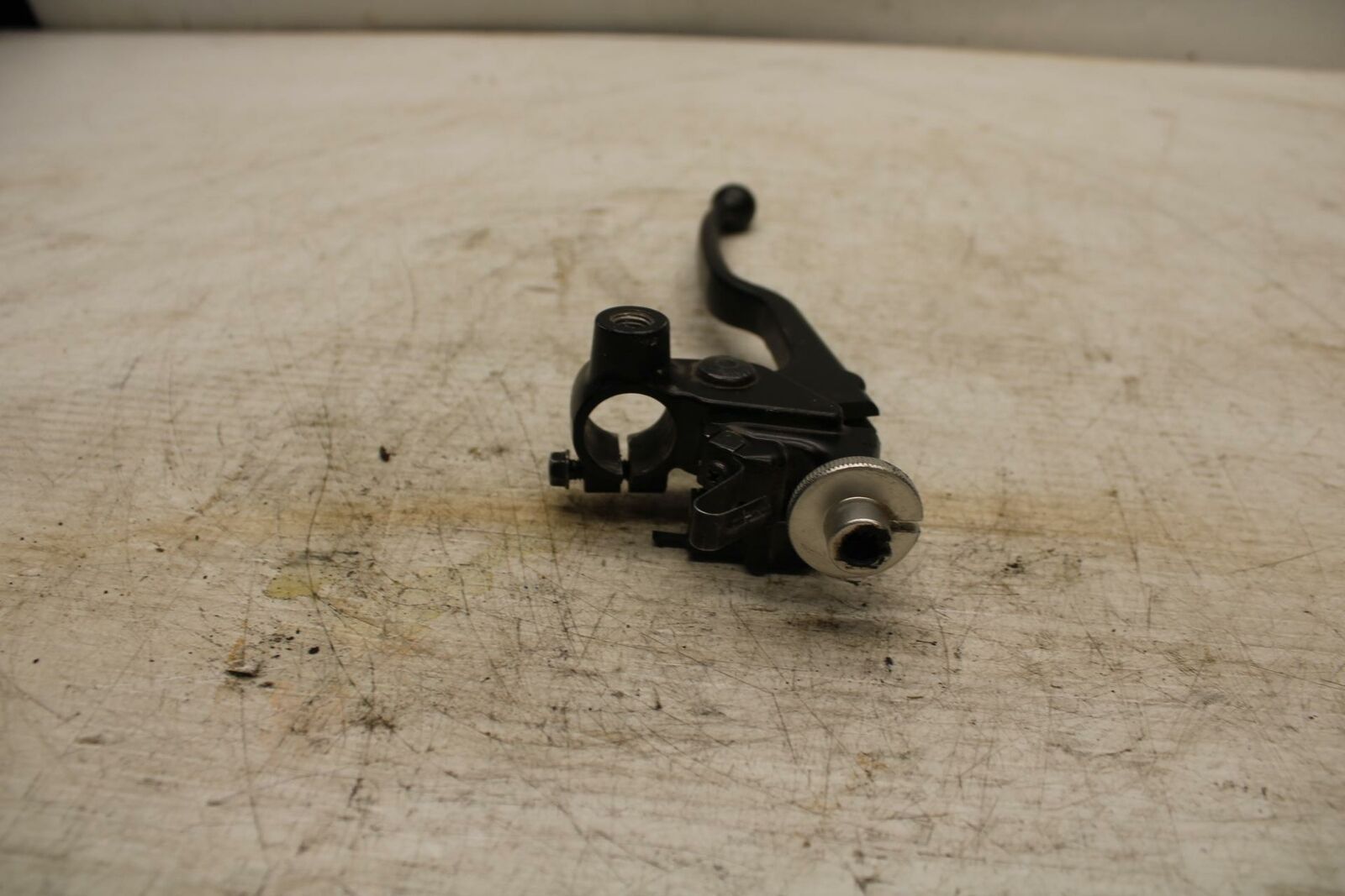 16-21 YAMAHA XSR900 CLUTCH PERCH MOUNT WITH LEVER BB362 