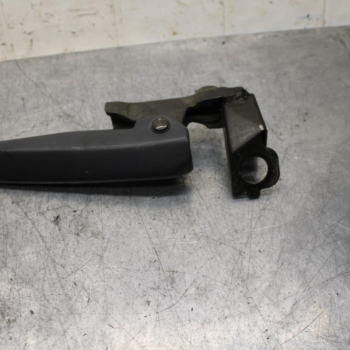 2001 Honda ST1100  GRAB BAR HANDLE  BB77