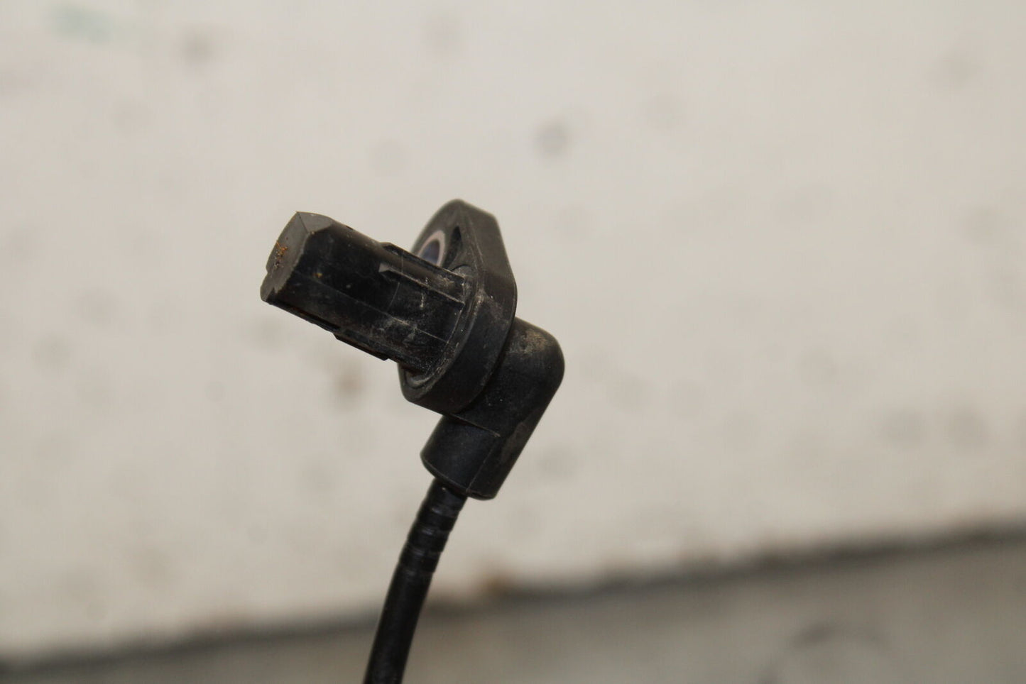 22-24 YAMAHA XSR900 REAR ABS BRAKE SENSOR BB710