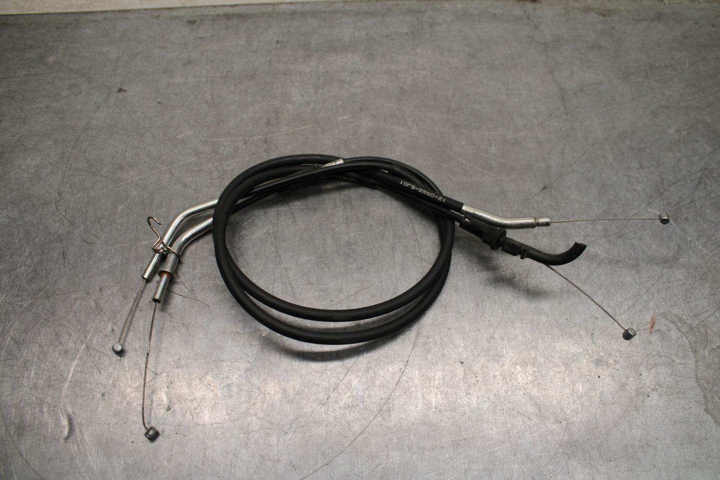 12-17 KAWASAKI NINJA 650 THROTTLE CABLES LINES BB129