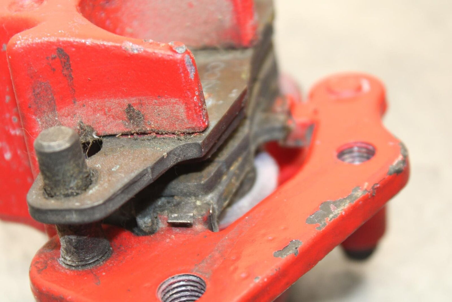 04-09 SUZUKI GS 500 FH GS500F FRONT BRAKE CALIPER BB97