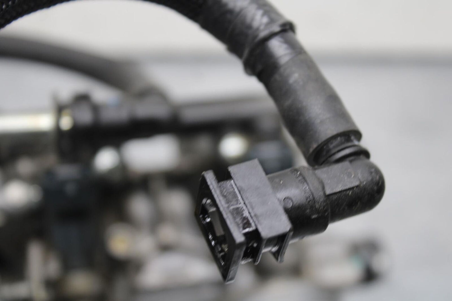 09-12 KAWASAKI NINJA ZX6R MAIN FUEL INJECTORS / THROTTLE BODIES 16163-0128 BB617