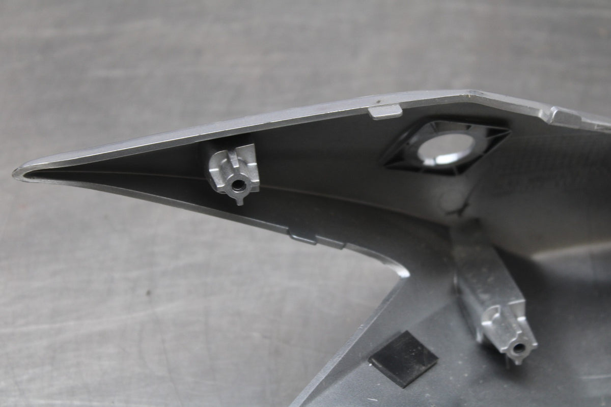 08-10 SUZUKI GSXR 600 LEFT REAR BACK TAIL FAIRING COWL SHROUD BB00