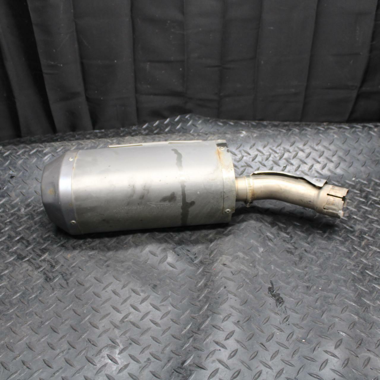 09-14 YAMAHA YZF R1 RIGHT EXHAUST PIPE MUFFLER SLIP ON CAN SILENCER BB196