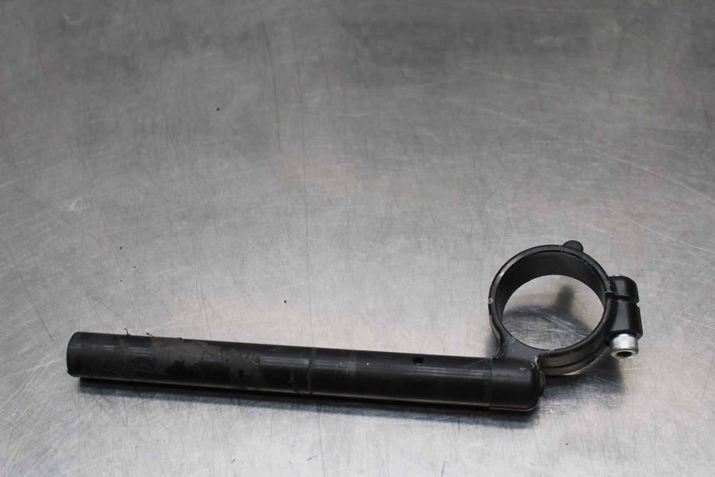 11-22 SUZUKI GSXR 600  LEFT CLIP ON HANDLEBAR BB193