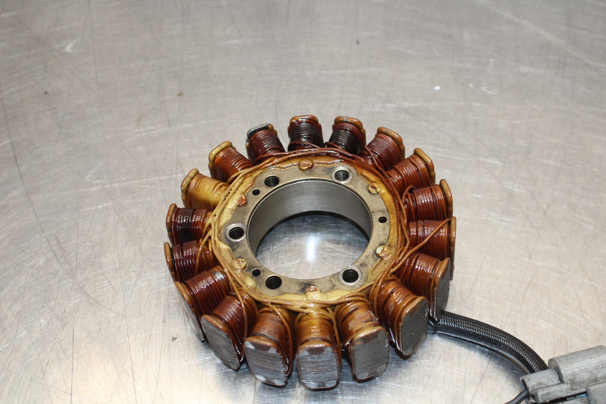 05 TRIUMPH ROCKET III STATOR GENERATOR ALTERNATOR MAGNETO BB186