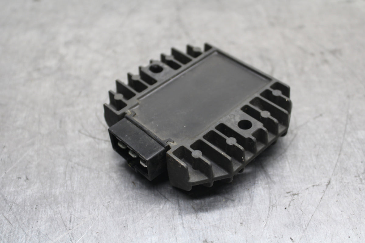 08-12 KAWASAKI NINJA 250R EX250J RECTIFIER VOLTAGE REGULATOR BB111