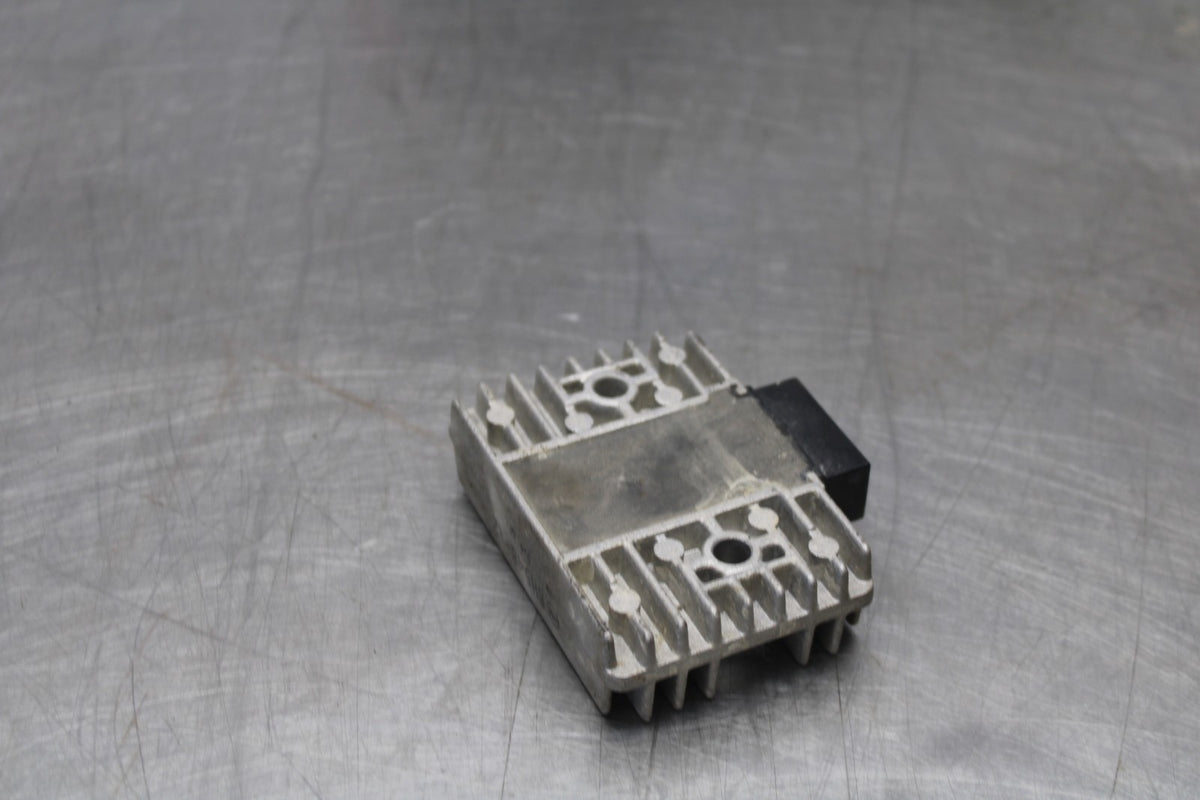 06 KAWASAKI KLR650 RECTIFIER VOLTAGE REGULATOR BB919