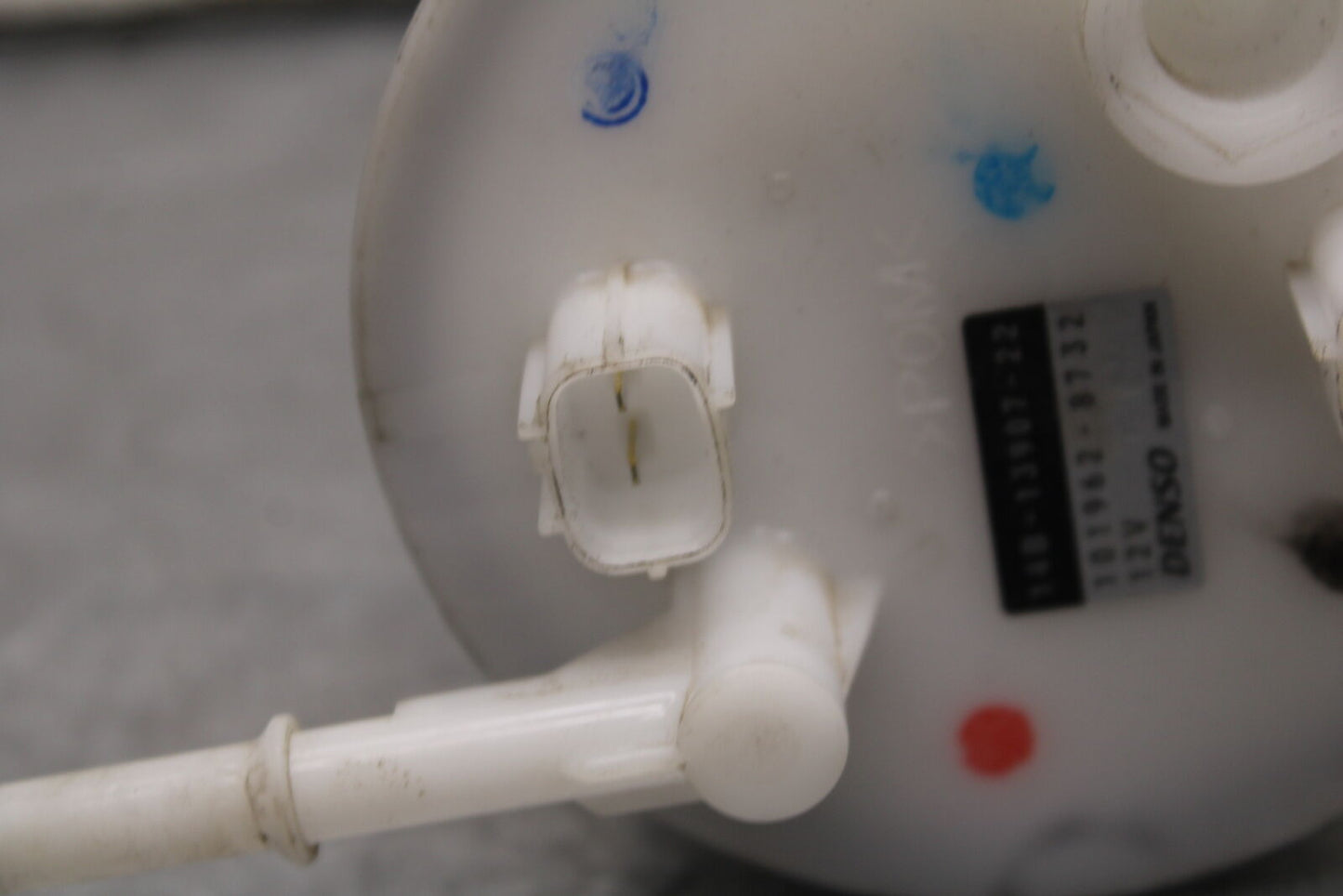 09-14 YAMAHA YZF R1 FUEL PUMP GAS PETROL SENDER UNIT 14B-13907-20-00 BB696