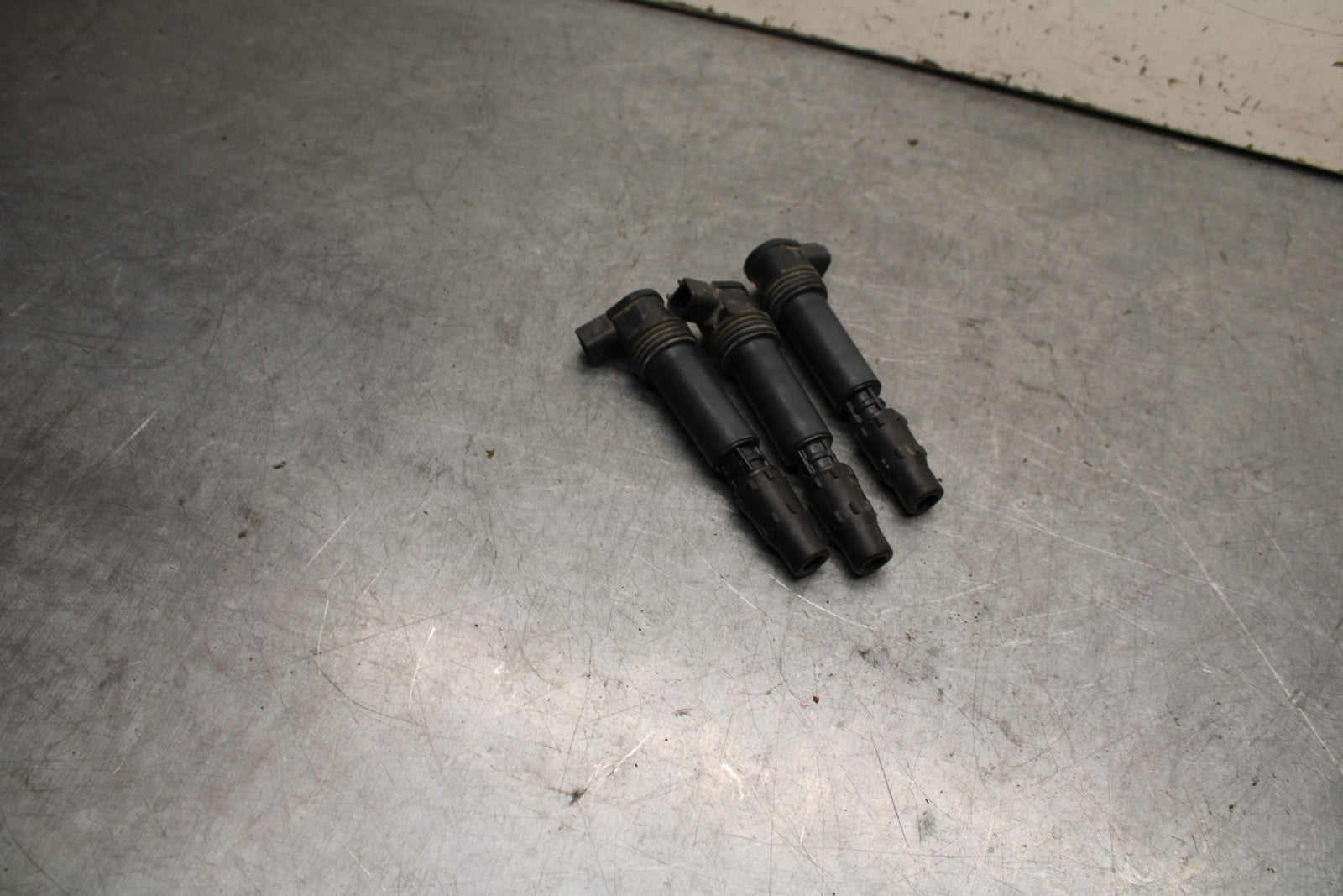 09-11 TRIUMPH DAYTONA 675 IGNITION COILS COIL SPARK PLUG CAPS BB652