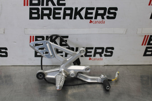 15 APRILIA RSV4 FACTORY APRC ABS RIGHT REARSET REAR SET FOOT PEG REST BB901