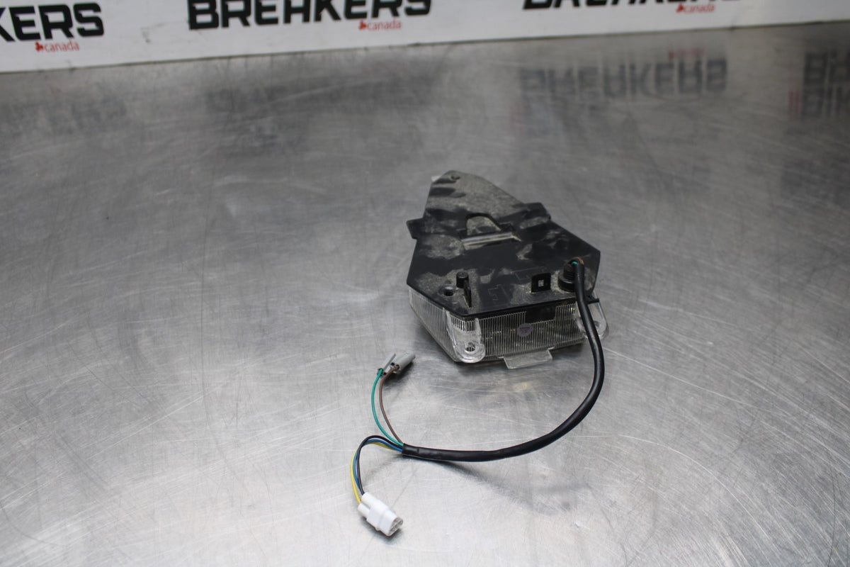 08-16 YAMAHA YZF R6 REAR TAIL TAILLIGHT BACK BRAKE LIGHT BB856