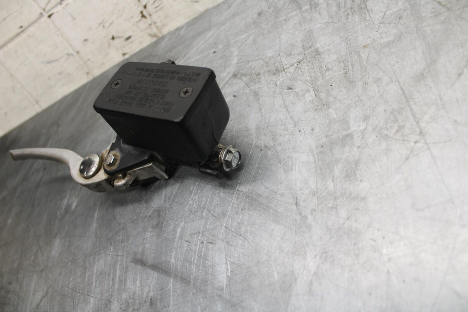 2016 Suzuki Bandit 1250S GSF1250SA ABS FRONT BRAKE MASTER CYLINDER BB509