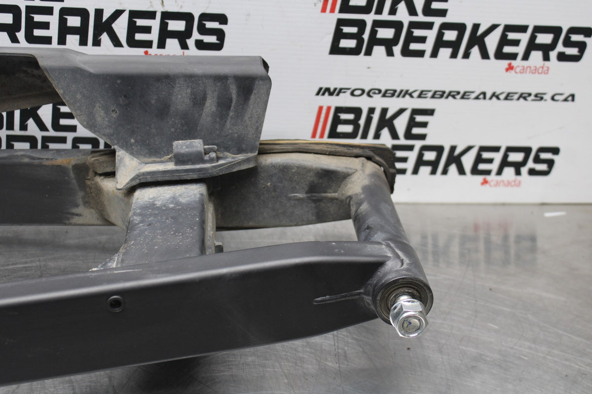 18 HONDA CB500F REAR SWINGARM BACK SUSPENSION SWING ARM BB861
