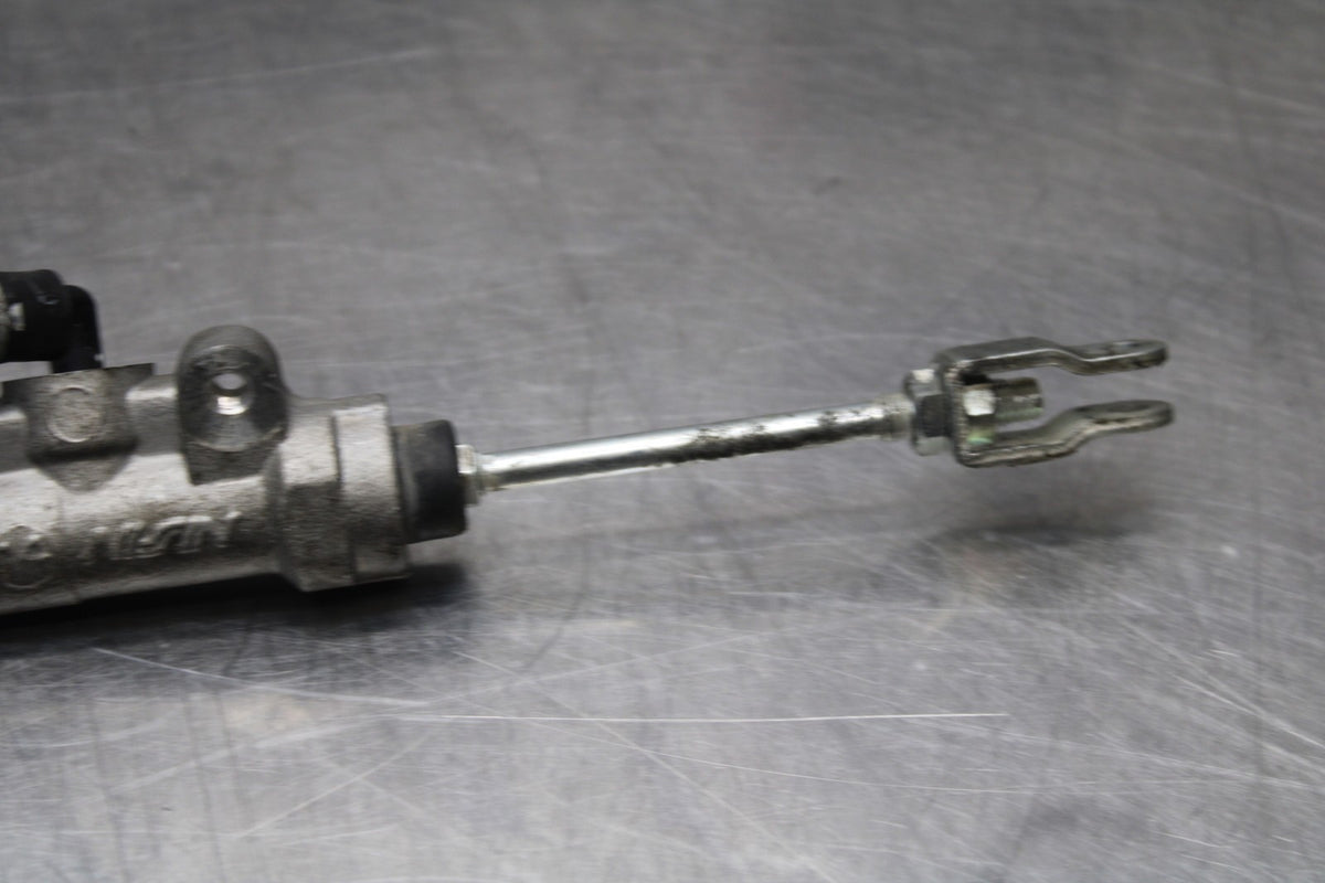 15 SUZUKI GW250F REAR BACK BRAKE MASTER CYLINDER W RESERVOIR BB789