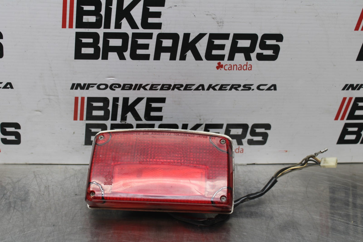78-79 SUZUKI GS1000 REAR TAIL TAILLIGHT BACK BRAKE LIGHT BB787