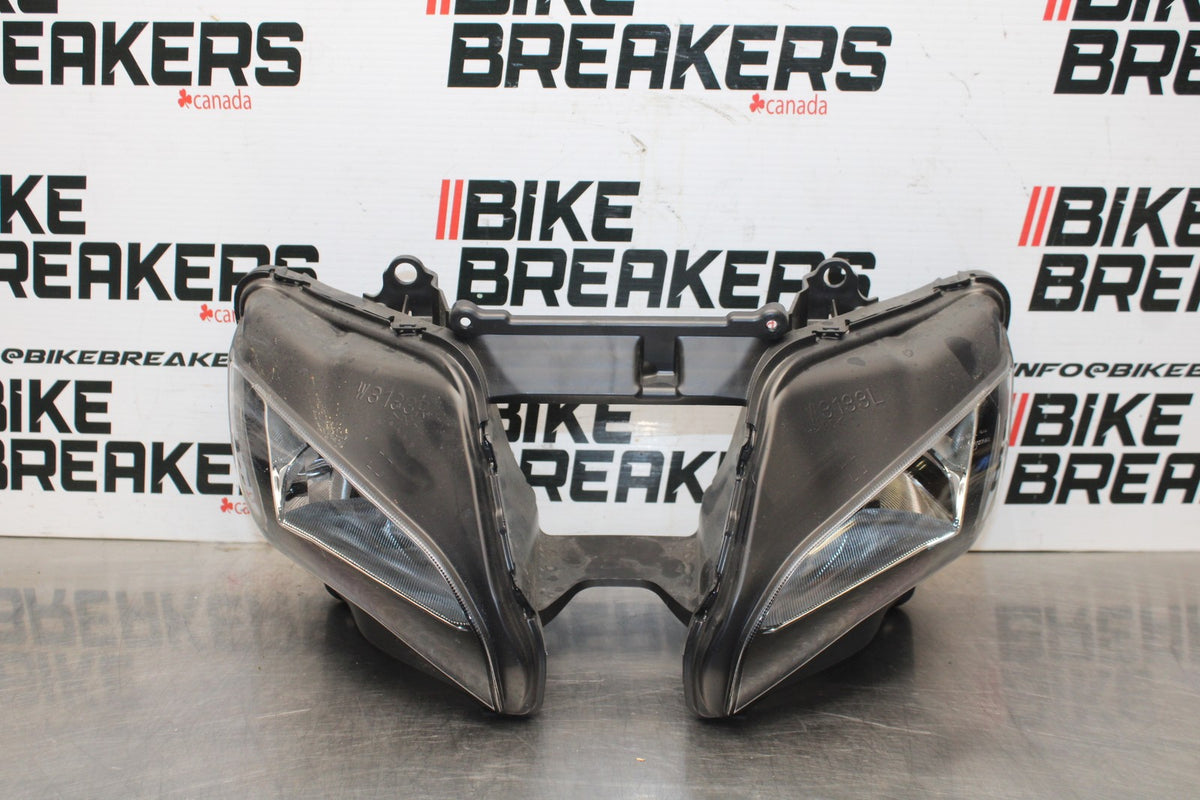 18 KAWASAKI NINJA ZX10R FRONT HEADLIGHT HEAD LIGHT LAMP BB840