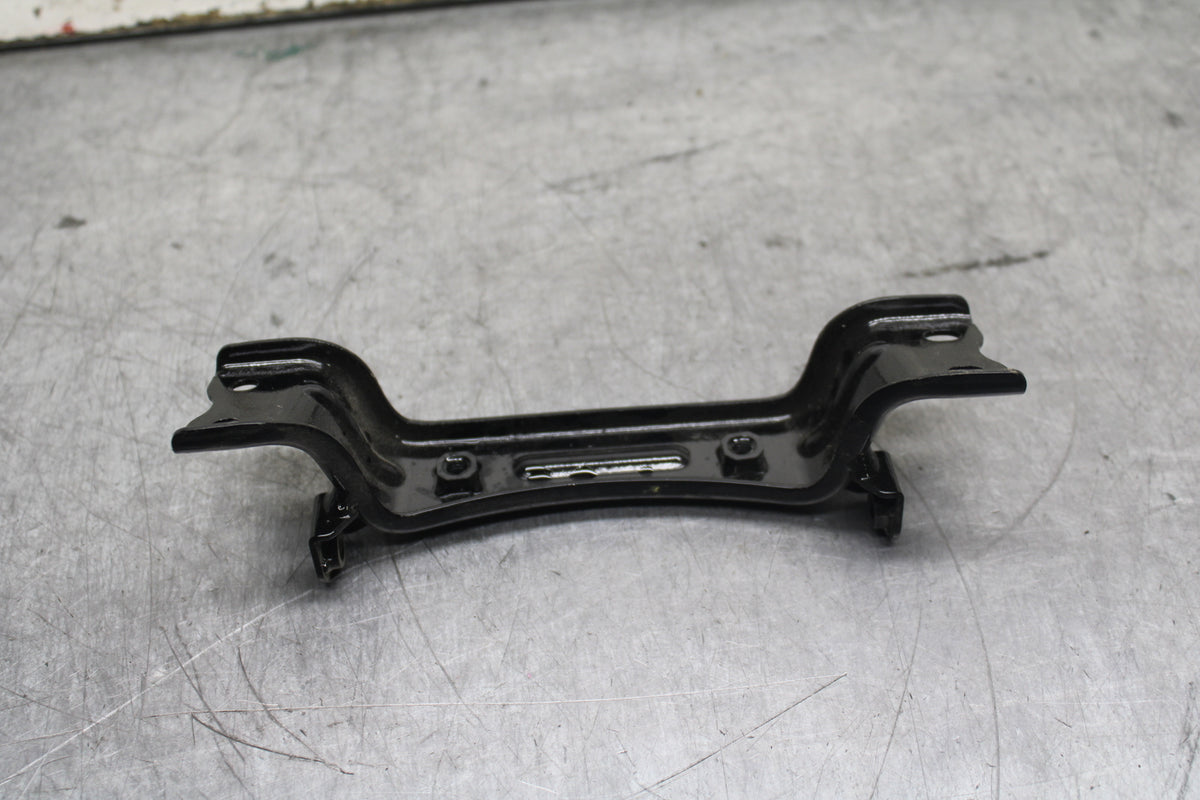 18-23 KAWASAKI NINJA 400 EX400 ABS GAS TANK FUEL CELL RESERVOIR BRACKET  BB747