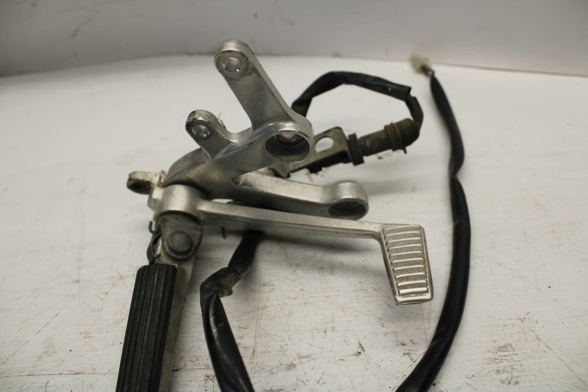 00-01 HONDA CBR929RR RIGHT REARSET REAR SET DRIVER FOOT PEG REST  BB265