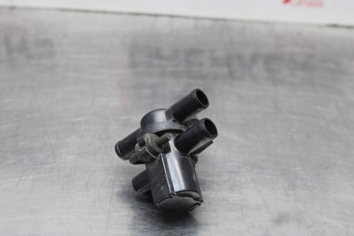 05-06 SUZUKI GSXR1000 AIR VALVE SOLENOID TOP ENGINE SWITCH SENSOR BB857