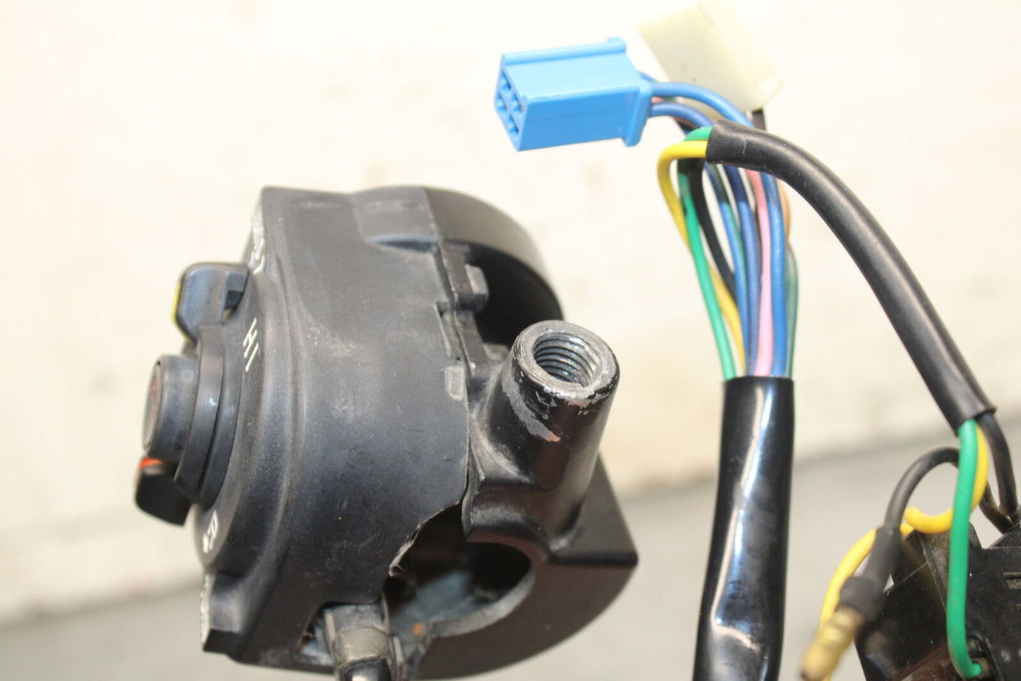 83-85 YAMAHA RIVA 180 XC180 LEFT HANDLE SWITCHES HORN SIGNALS SWITCH BB109