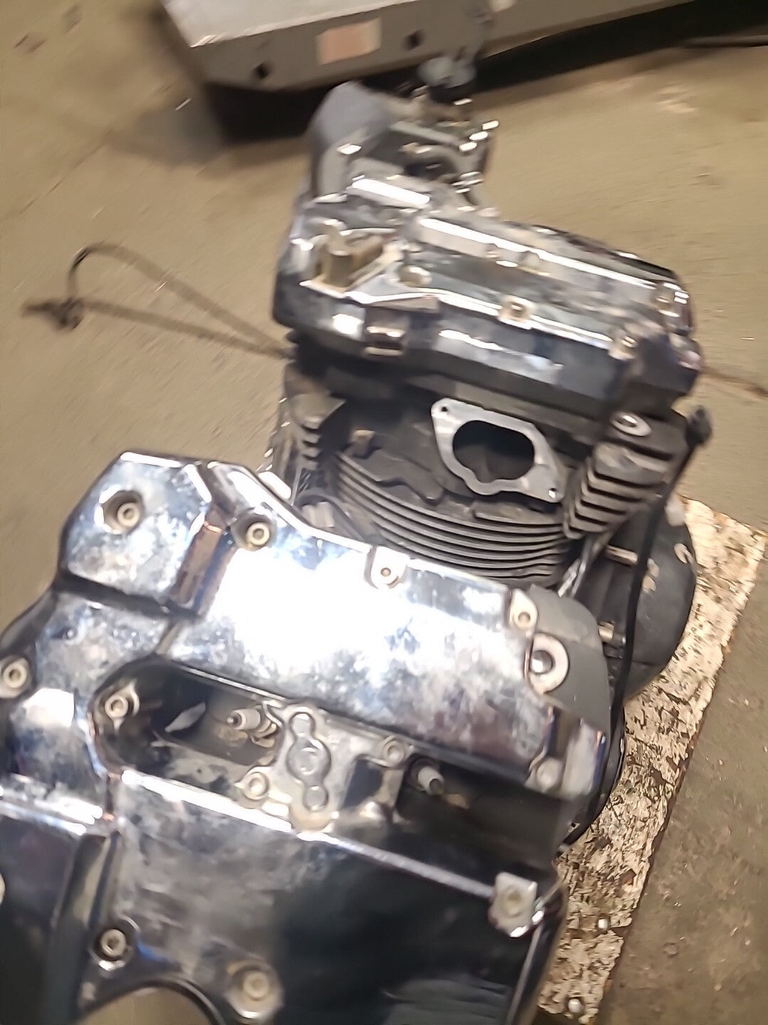 06-14 YAMAHA ROADLINER S XV1900S ENGINE MOTOR BB619