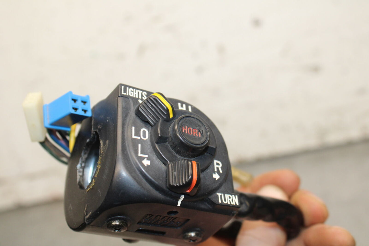 83-85 YAMAHA RIVA 180 XC180 LEFT HANDLE SWITCHES HORN SIGNALS SWITCH BB109