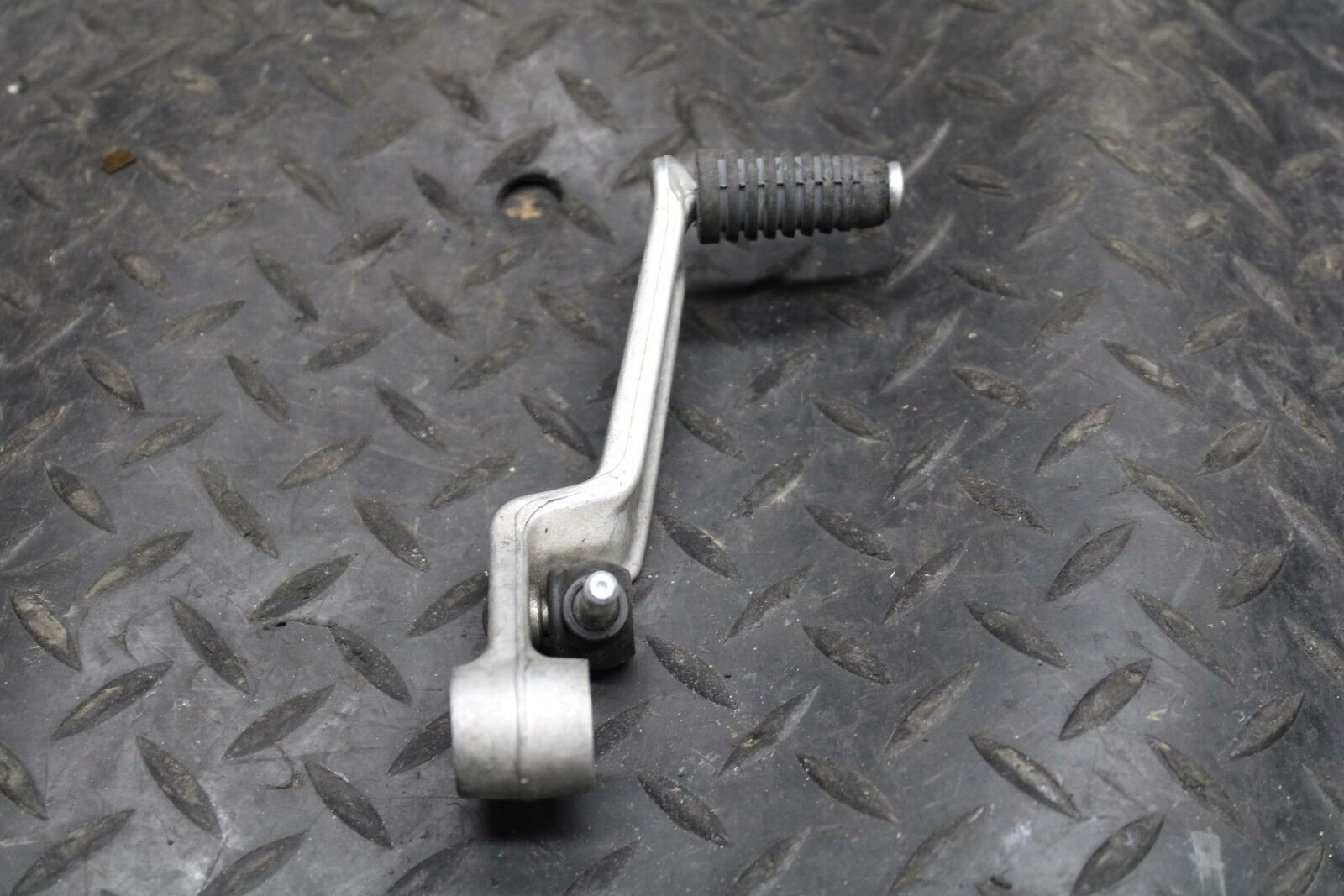 08-09 SUZUKI GSXR600 SHIFTER LINKAGE SHIFT LINK PEDAL BB226 A