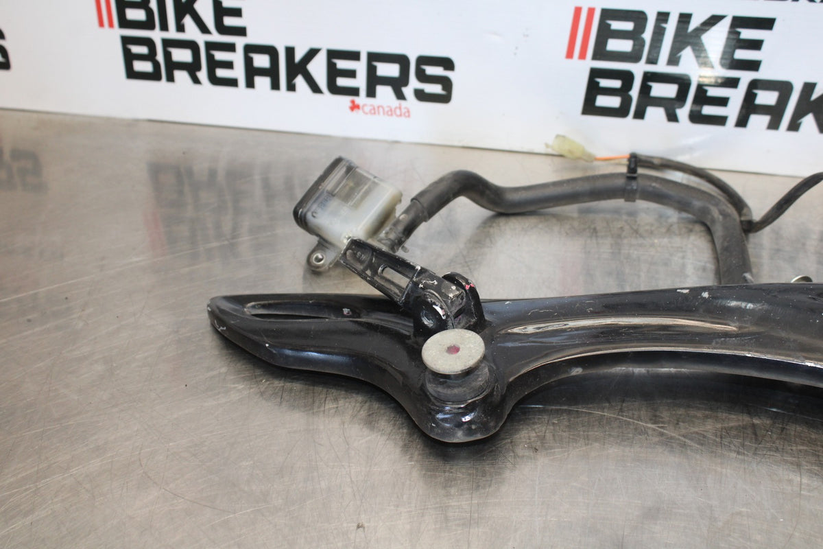 10 SUZUKI SV650 RIGHT REARSET REAR SET DRIVER FOOT PEG REST STOP BB181