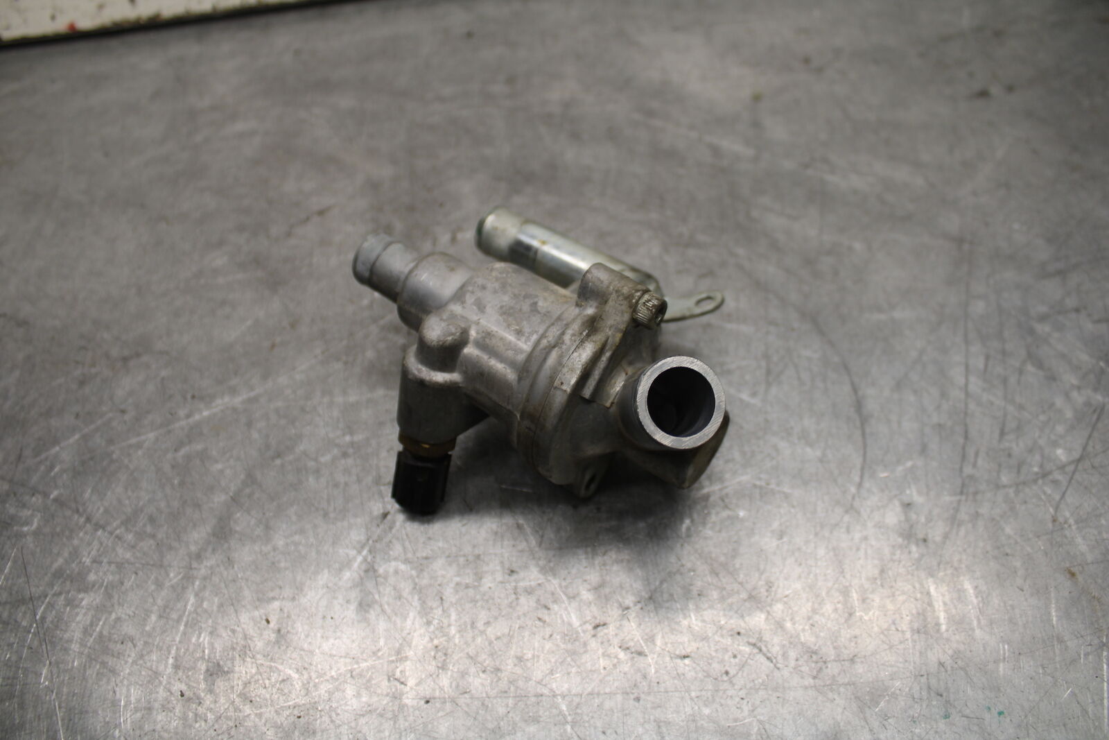 14-15 YAMAHA V STAR 1300 XVS1300CT TOURER THERMOSTAT W HOUSING ASSEMBLY BB722